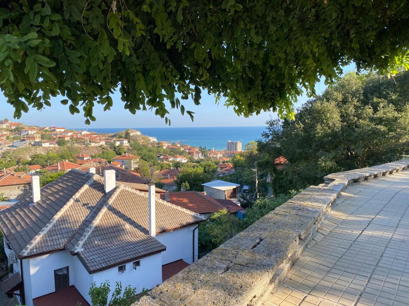 Apartments Vista Балчик Экстерьер фото